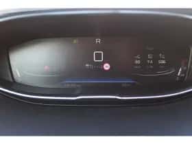 Peugeot 5008 (2020) thumbnail 11