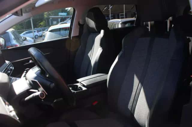 Peugeot 5008 (2020) thumbnail 14