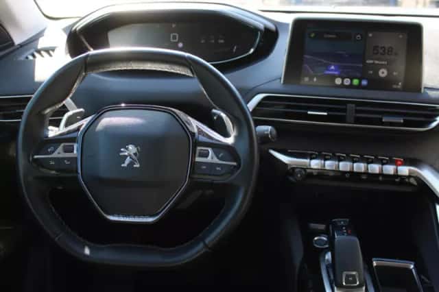 Peugeot 5008 (2020) thumbnail 7
