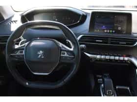 Peugeot 5008 (2020) thumbnail 7
