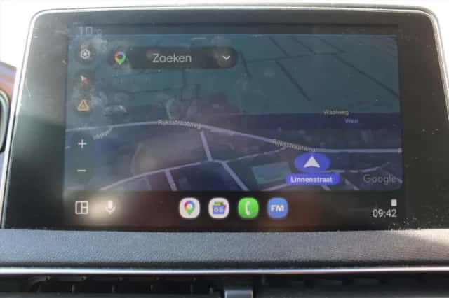 Peugeot 5008 (2020) thumbnail 10