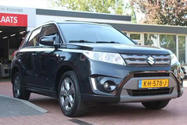 Suzuki Vitara (2016) thumbnail 6