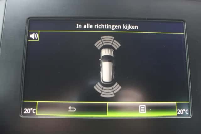 Renault Mégane (2018) thumbnail 11