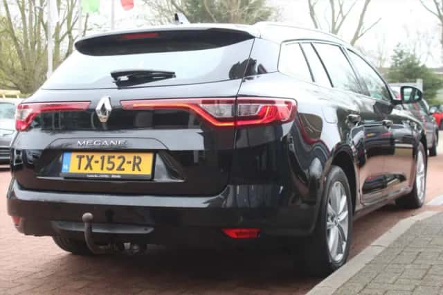 Renault Mégane (2018) thumbnail 5