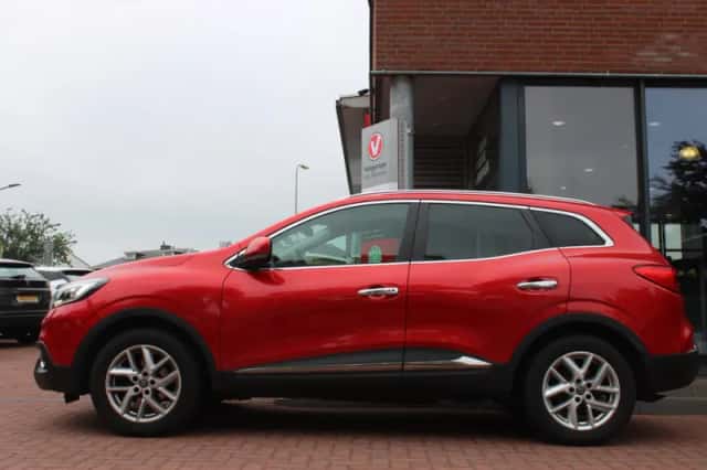 Renault Kadjar (2016) thumbnail 2