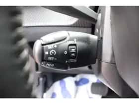 Peugeot e-2008 (2023) thumbnail 15