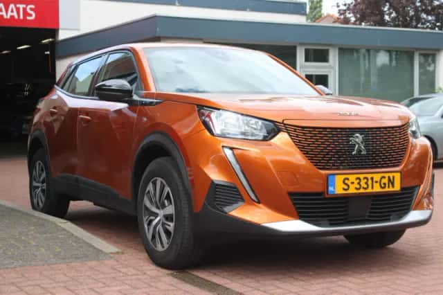 Peugeot e-2008 (2023) thumbnail 7