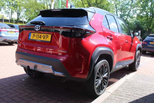 Toyota Yaris Cross (2022) thumbnail 5