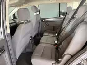 Volkswagen Touran (2005) thumbnail 17