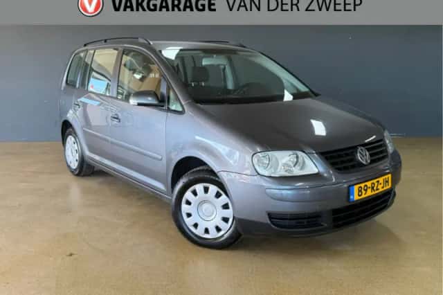 Volkswagen Touran (2005) thumbnail 6