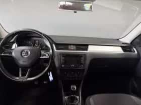 Škoda Rapid (2013) thumbnail 6