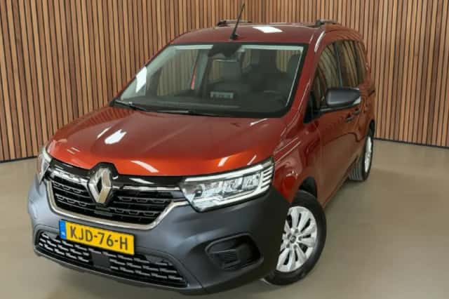 Renault Kangoo (2023) thumbnail 1