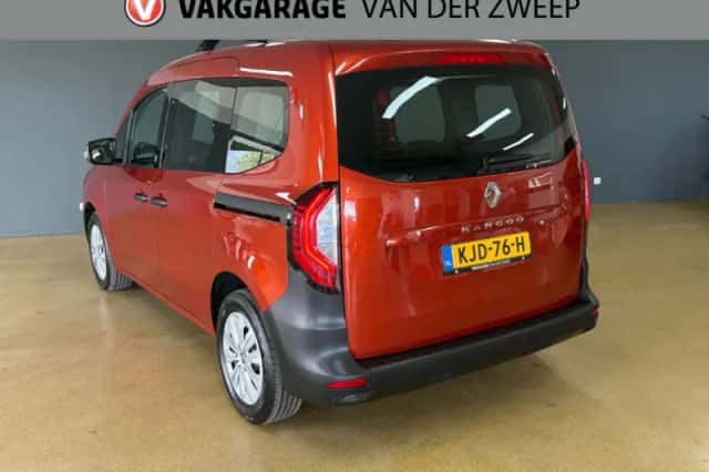 Renault Kangoo (2023) thumbnail 4