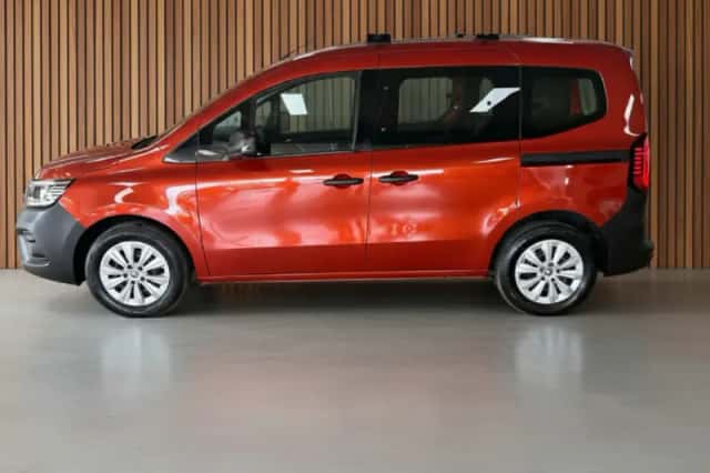 Renault Kangoo (2023) thumbnail 5