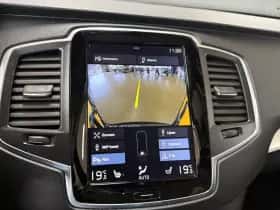 Volvo XC90 (2017) thumbnail 32