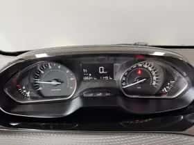 Peugeot 2008 (2018) thumbnail 16