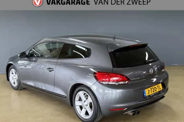 Volkswagen Scirocco (2011) thumbnail 3