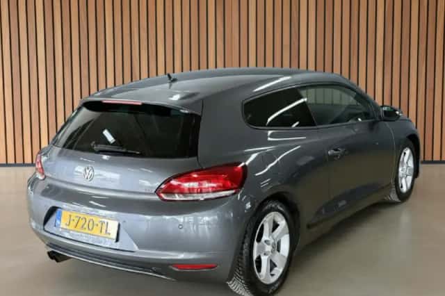 Volkswagen Scirocco (2011) thumbnail 4