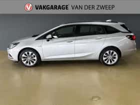 Opel Astra (2017) thumbnail 2