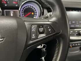 Opel Astra (2017) thumbnail 12