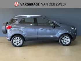 Ford EcoSport (2016) thumbnail 5
