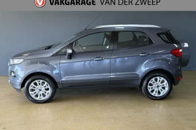Ford EcoSport (2016) thumbnail 2