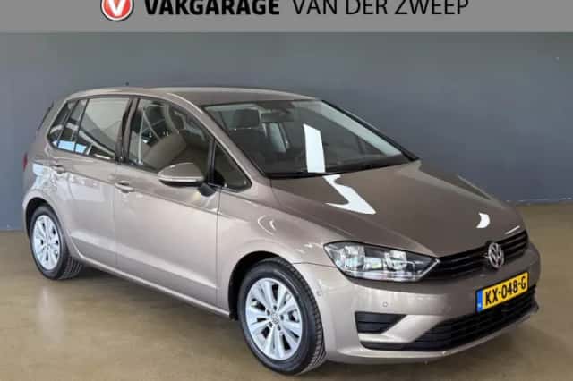 Volkswagen Golf (2016) thumbnail 6