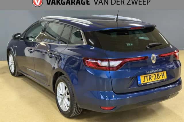 Renault Mégane (2018) thumbnail 3