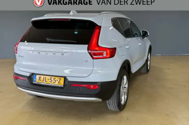 Volvo XC40 (2020) thumbnail 5