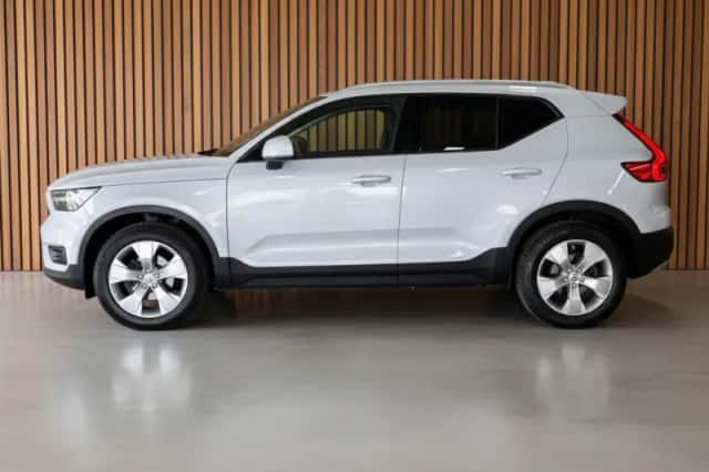 Volvo XC40 (2020) thumbnail 5