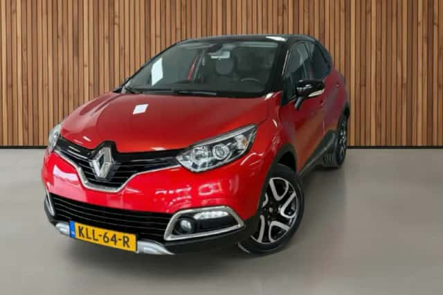Renault Captur (2016) thumbnail 1