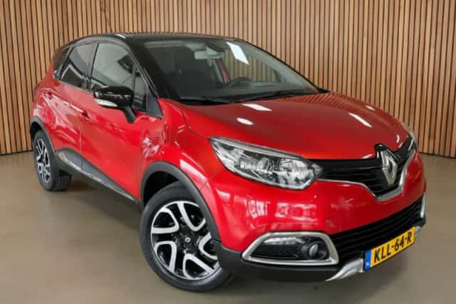 Renault Captur (2016) thumbnail 2