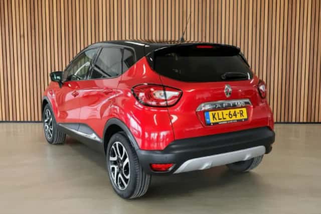 Renault Captur (2016) thumbnail 4