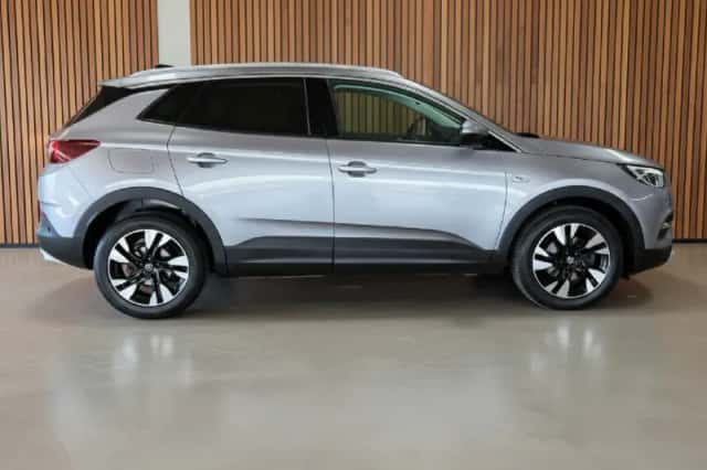 Opel Grandland X (2019) thumbnail 5