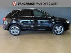 Audi Q3 (2016) thumbnail 5