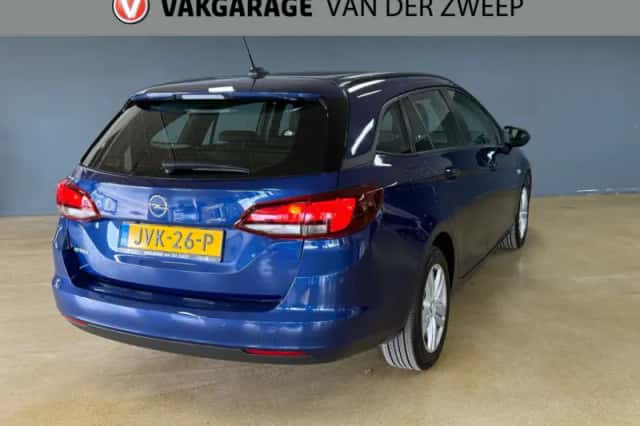 Opel Astra (2021) thumbnail 4