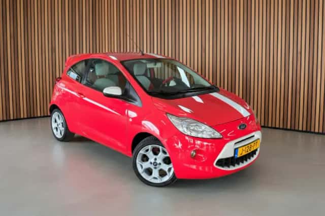 Ford Ka (2011) thumbnail 2