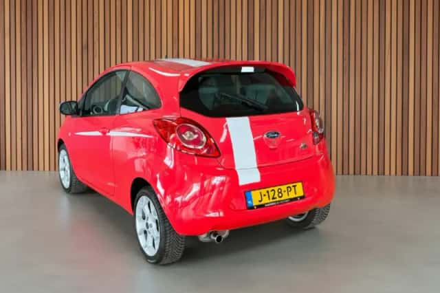 Ford Ka (2011) thumbnail 4