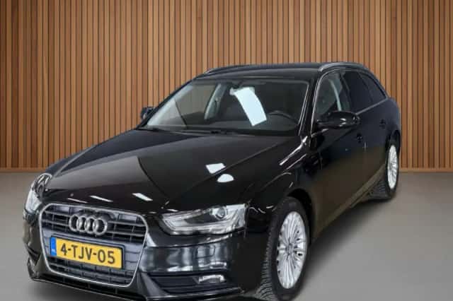 Audi A4 (2014) thumbnail 1