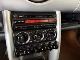 MINI Cooper thumbnail 11