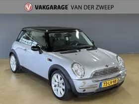 MINI Cooper thumbnail 6