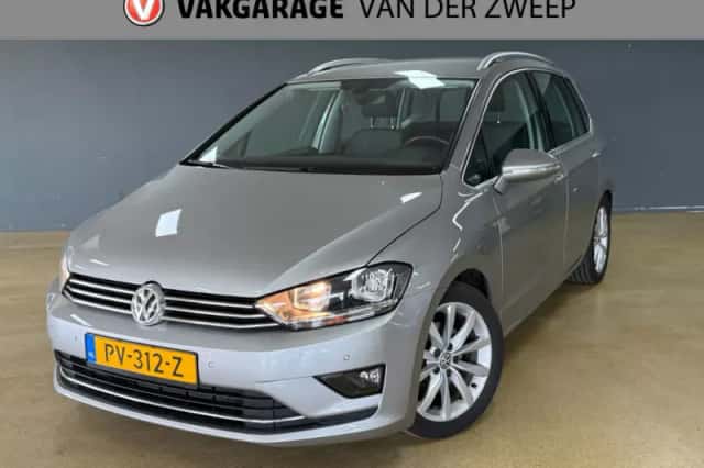Volkswagen Golf (2017) thumbnail 1