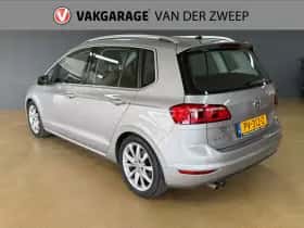 Volkswagen Golf (2017) thumbnail 3