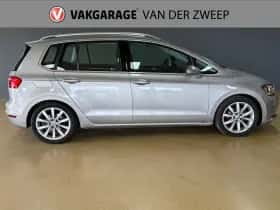 Volkswagen Golf (2017) thumbnail 5