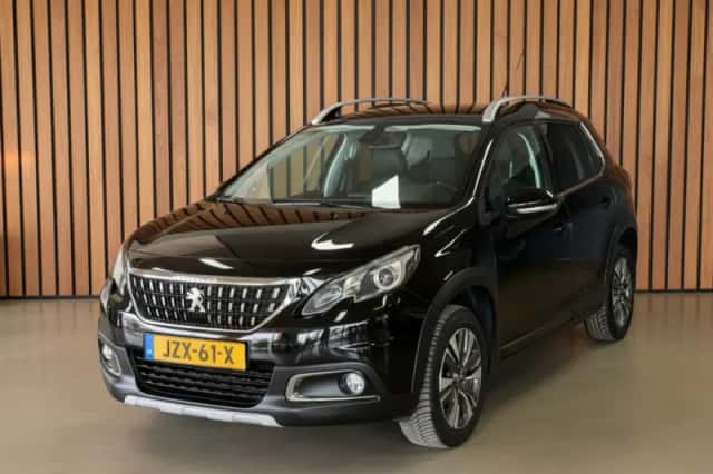 Peugeot 2008 (2018) thumbnail 1