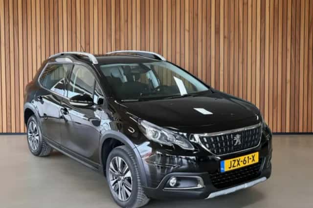 Peugeot 2008 (2018) thumbnail 2