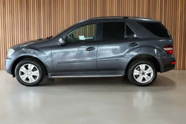 Mercedes-Benz ML-Klasse (2010) thumbnail 5