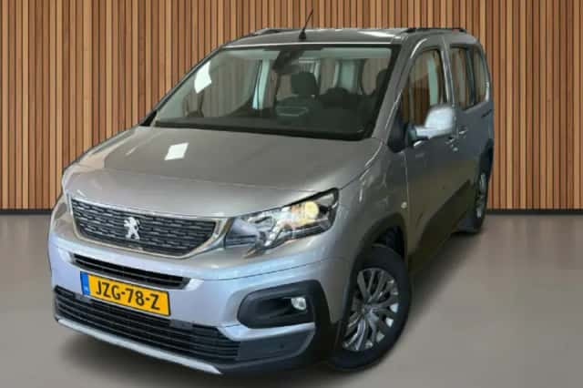Peugeot Rifter (2019) thumbnail 1