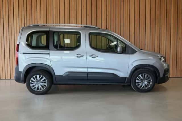 Peugeot Rifter (2019) thumbnail 6