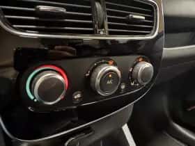Renault Clio (2017) thumbnail 18